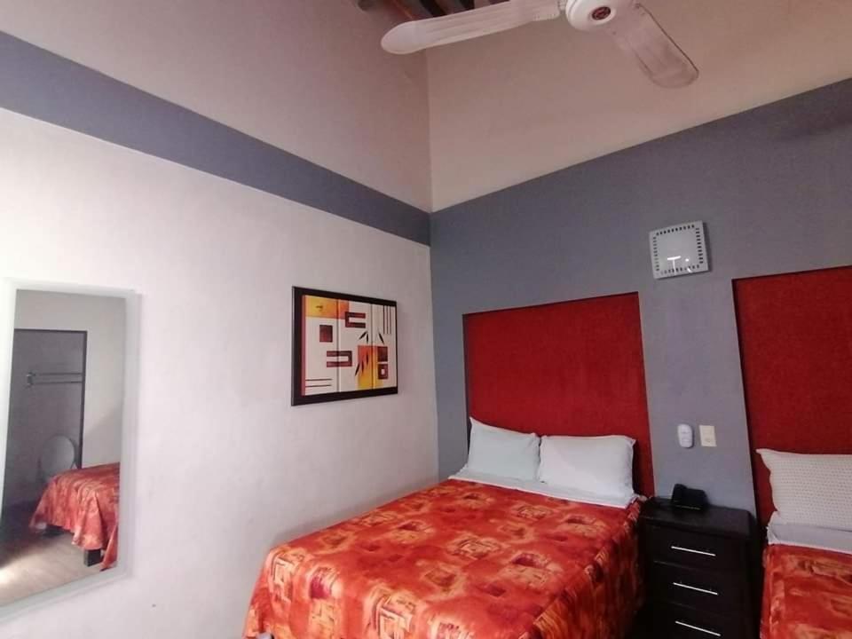 Hotel Ja Centro Guadalajara Eksteriør billede