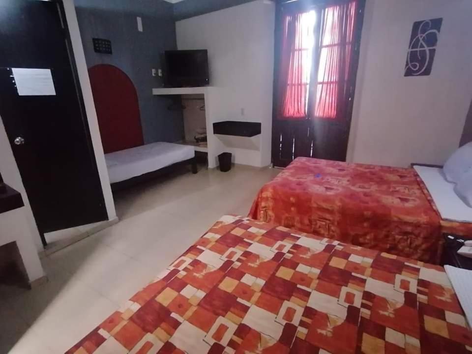 Hotel Ja Centro Guadalajara Eksteriør billede