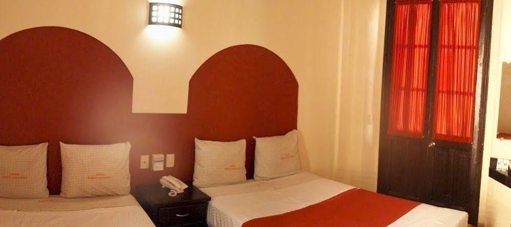 Hotel Ja Centro Guadalajara Eksteriør billede